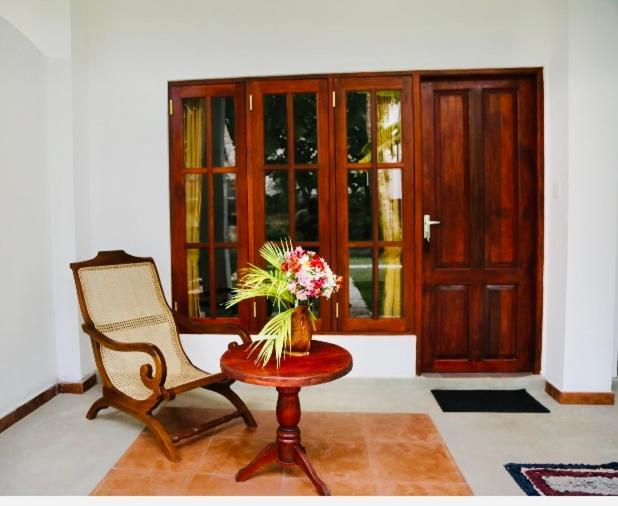 Manel Villa Bentota Exterior photo